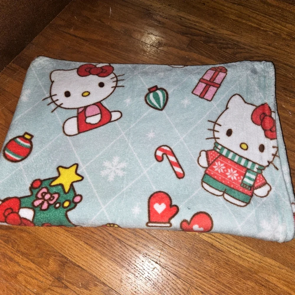 Hello Kitty Christmas Holiday Sanrio Throw Blanket 40X 50 Silk Touch